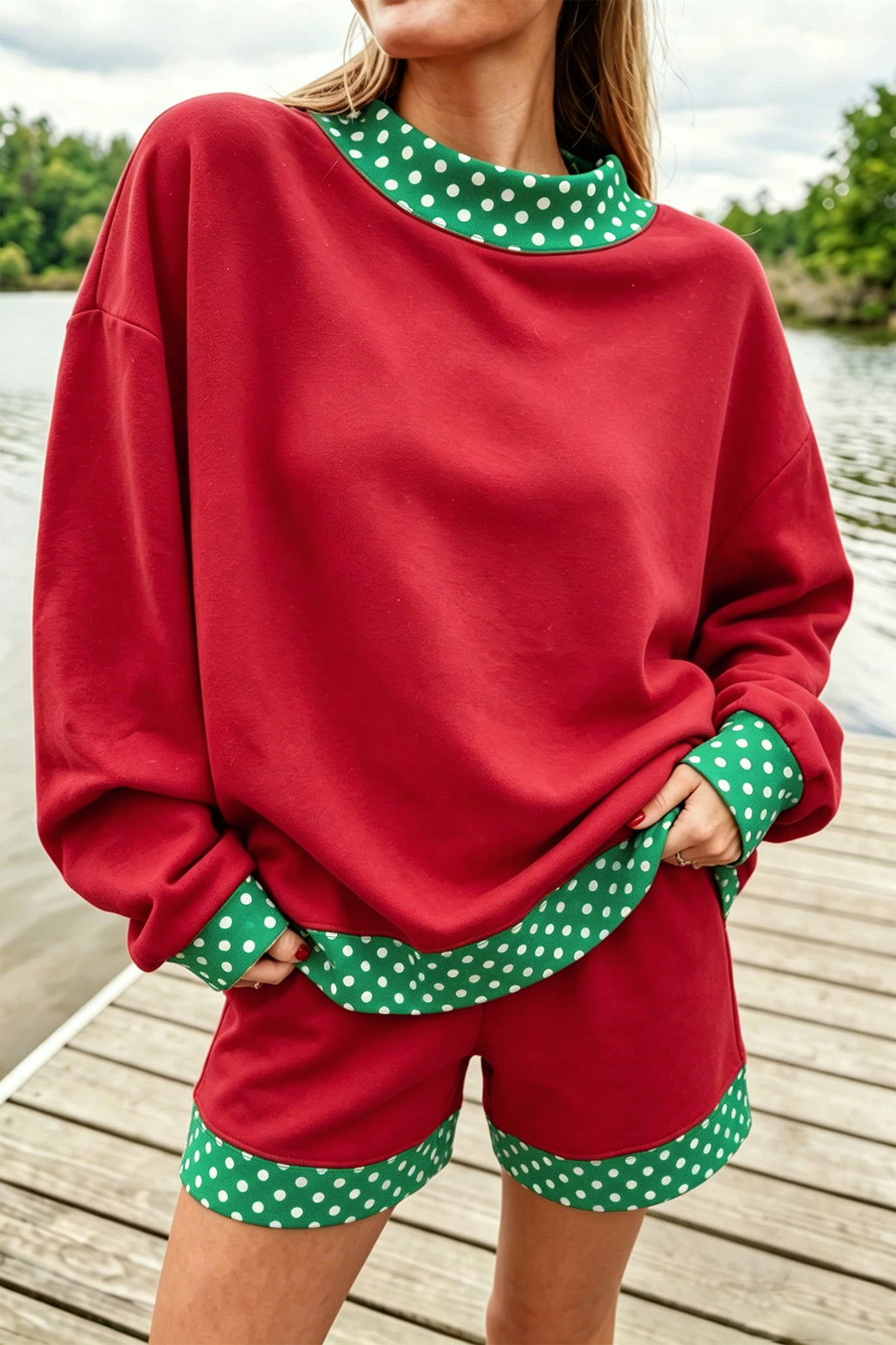 Evergreen Polka Dot Trim Baggy Pullover 2pcs Short Set