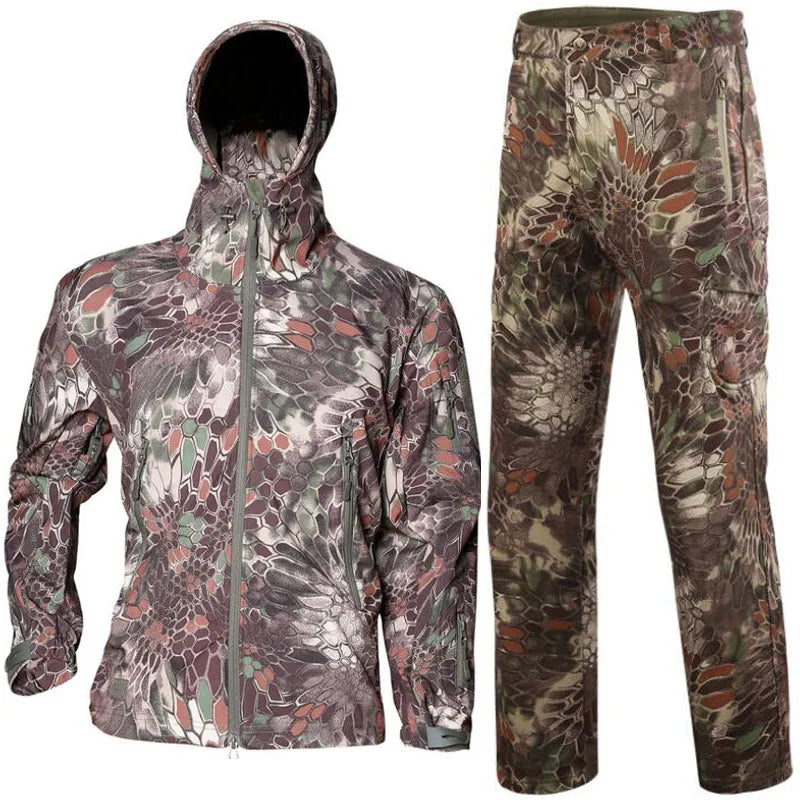 Tactics Jackets Men Outdoors Hunting Clothes Windproof Waterproof Coats Mens Camouflage Male Soft Shell Outdoor Fleece Jacket