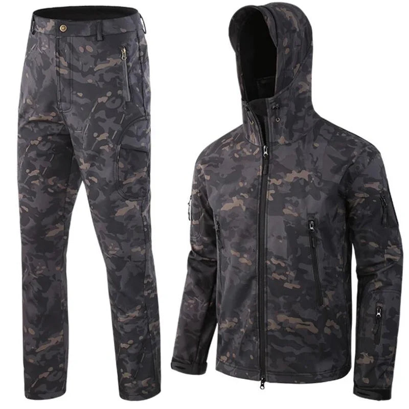 Tactics Jackets Men Outdoors Hunting Clothes Windproof Waterproof Coats Mens Camouflage Male Soft Shell Outdoor Fleece Jacket