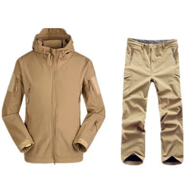 Tactics Jackets Men Outdoors Hunting Clothes Windproof Waterproof Coats Mens Camouflage Male Soft Shell Outdoor Fleece Jacket