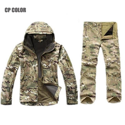 Tactics Jackets Men Outdoors Hunting Clothes Windproof Waterproof Coats Mens Camouflage Male Soft Shell Outdoor Fleece Jacket