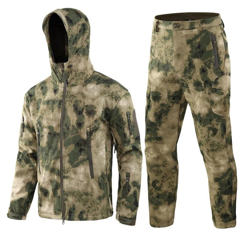 Tactics Jackets Men Outdoors Hunting Clothes Windproof Waterproof Coats Mens Camouflage Male Soft Shell Outdoor Fleece Jacket