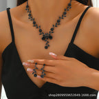 European and American Exaggerated Fashion Personality Rhinestone Crystal Necklace Earrings Set Ladies Prom Clothing Factory Home Decoration Wholesale