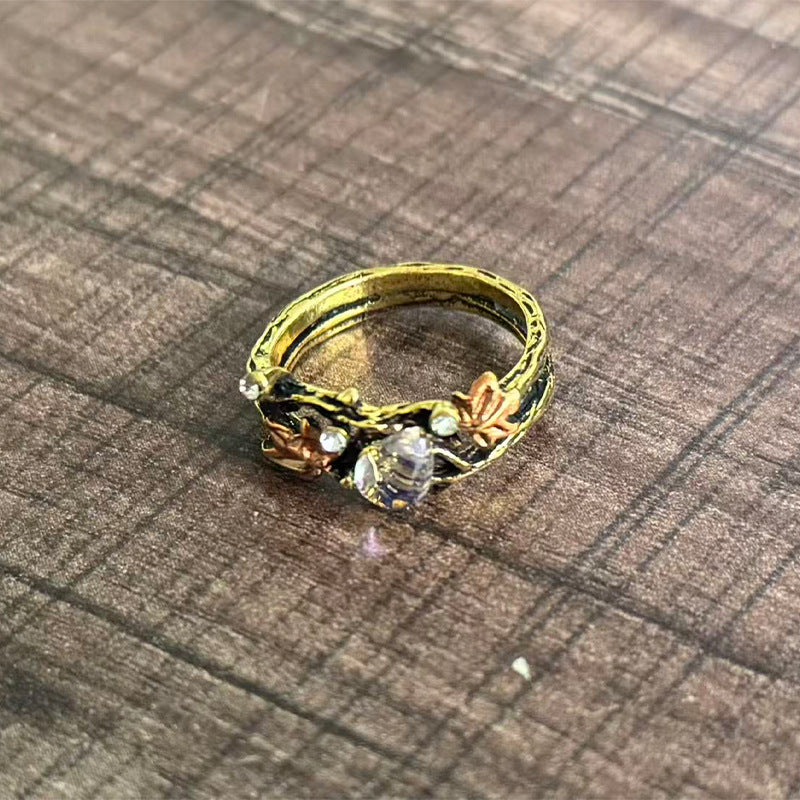 European and American Cross-Border Fashion Design Ins Style Retro Ancient Golden Branches Maple Leaf Ring Women's Niche High-End Index Finger Ring
