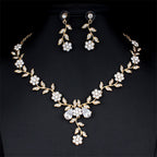 European and American Exaggerated Fashion Personality Rhinestone Crystal Necklace Earrings Set Ladies Prom Clothing Factory Home Decoration Wholesale