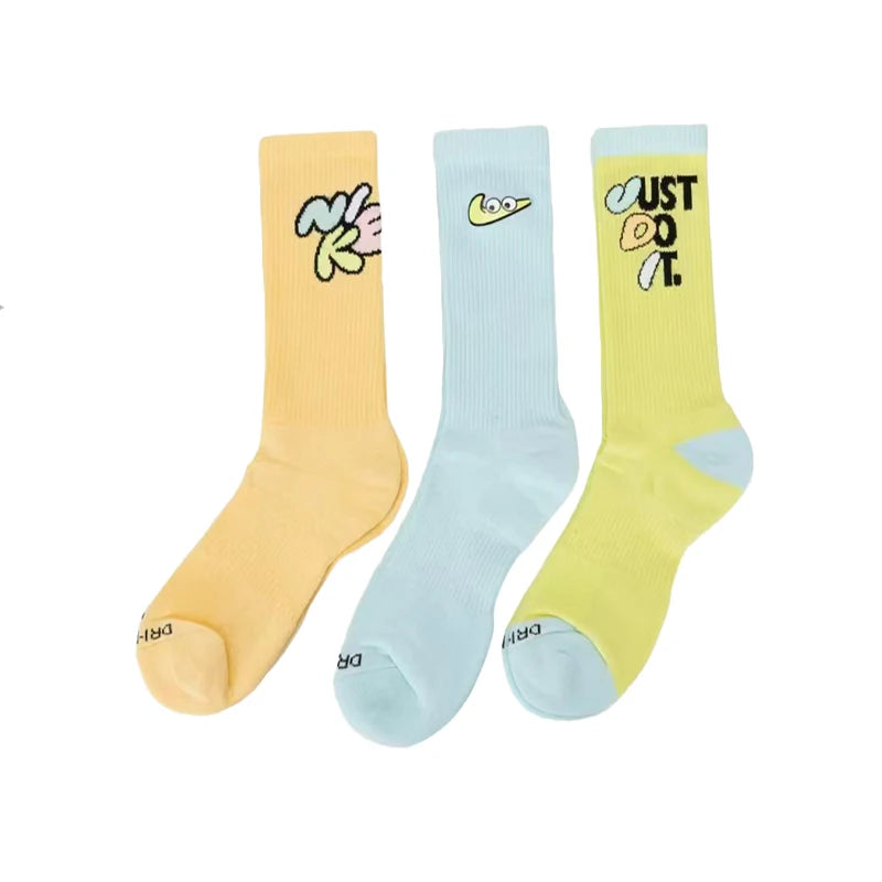Nike Men's and Women's Anti-Slip Sports Socks (3-Pack) – Soft, Comfortable, Breathable, and Stylish SK0118-010