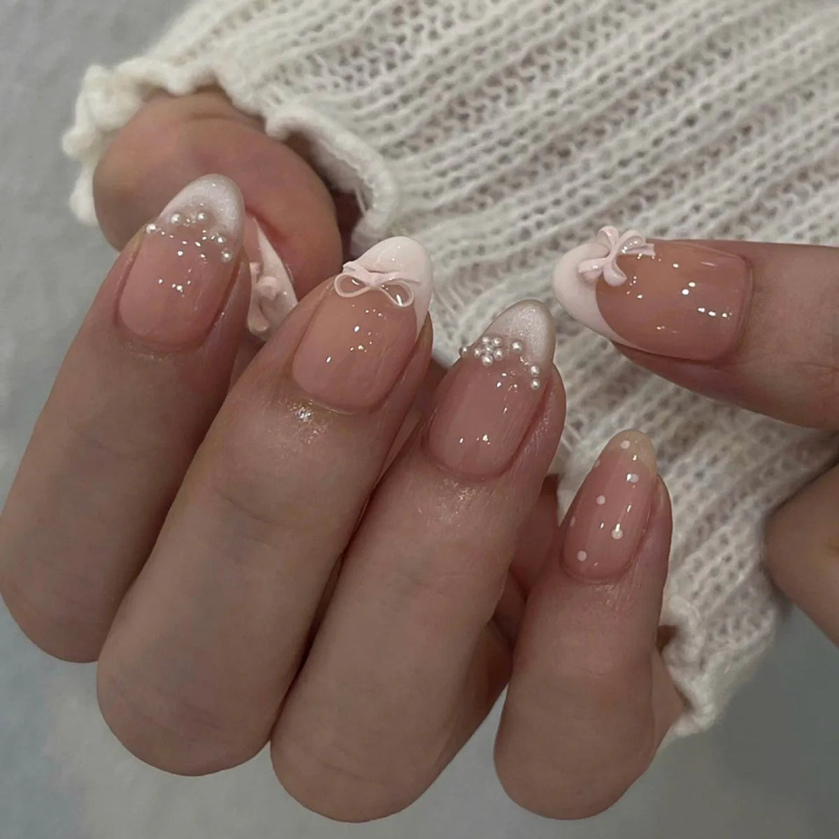 24Pcs French False Nails Almond Fake Nails with Glue Press on White Edge Design Wearable Simple Ins Pink Stiletto Nail Tips