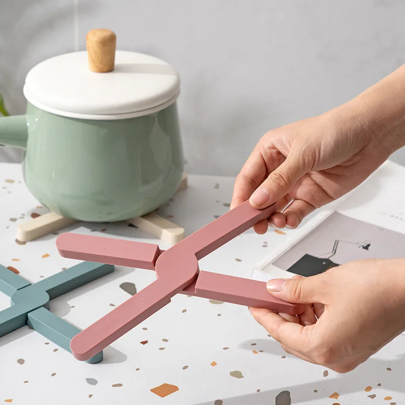 Heat Insulation Pad Silicone Folding Pot Pad Creative Cross Folding Silicone Pad Multi-Functional Kitchen Table Mat Cup Mat