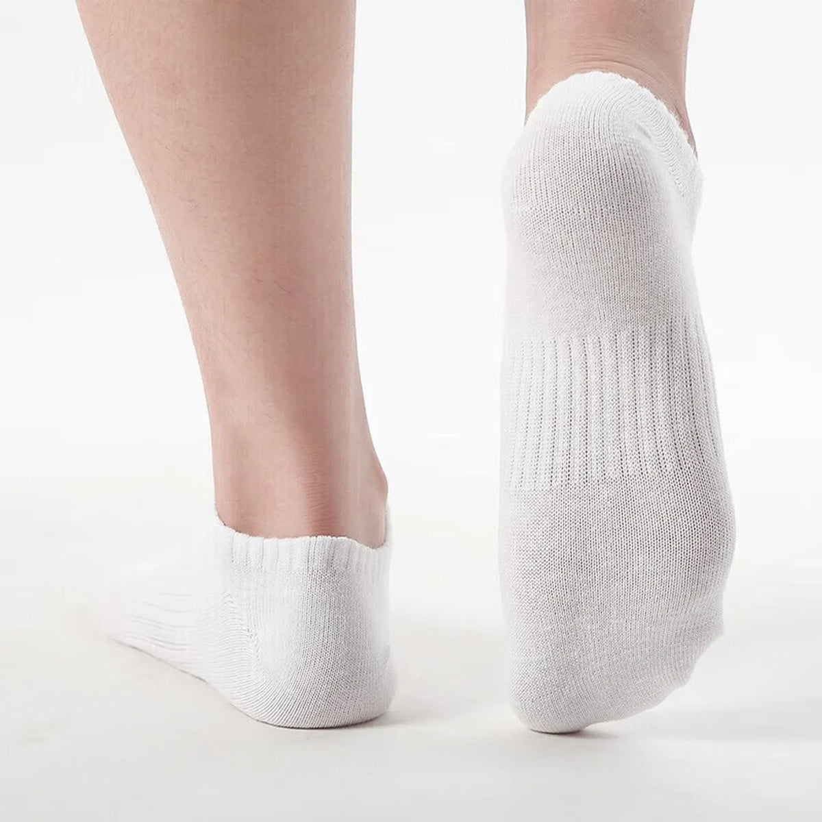 Nike Unisex 3-Pack Short-Cuff Casual Basketball Socks Breathable Moisture-Wicking Socks SX7678-100