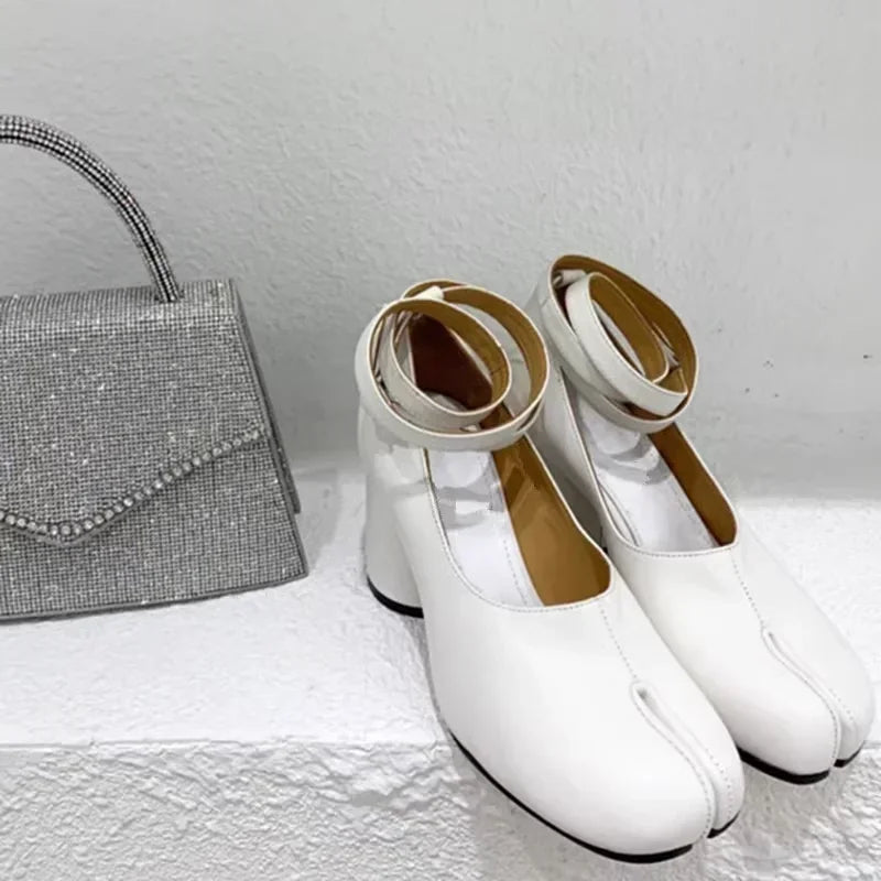 Luxury Brand Designer Tabi Split toe Ankle Boots Women Genuine Leather Chunky Round Heel Short Boots 2024 Autumn Winter Shoes