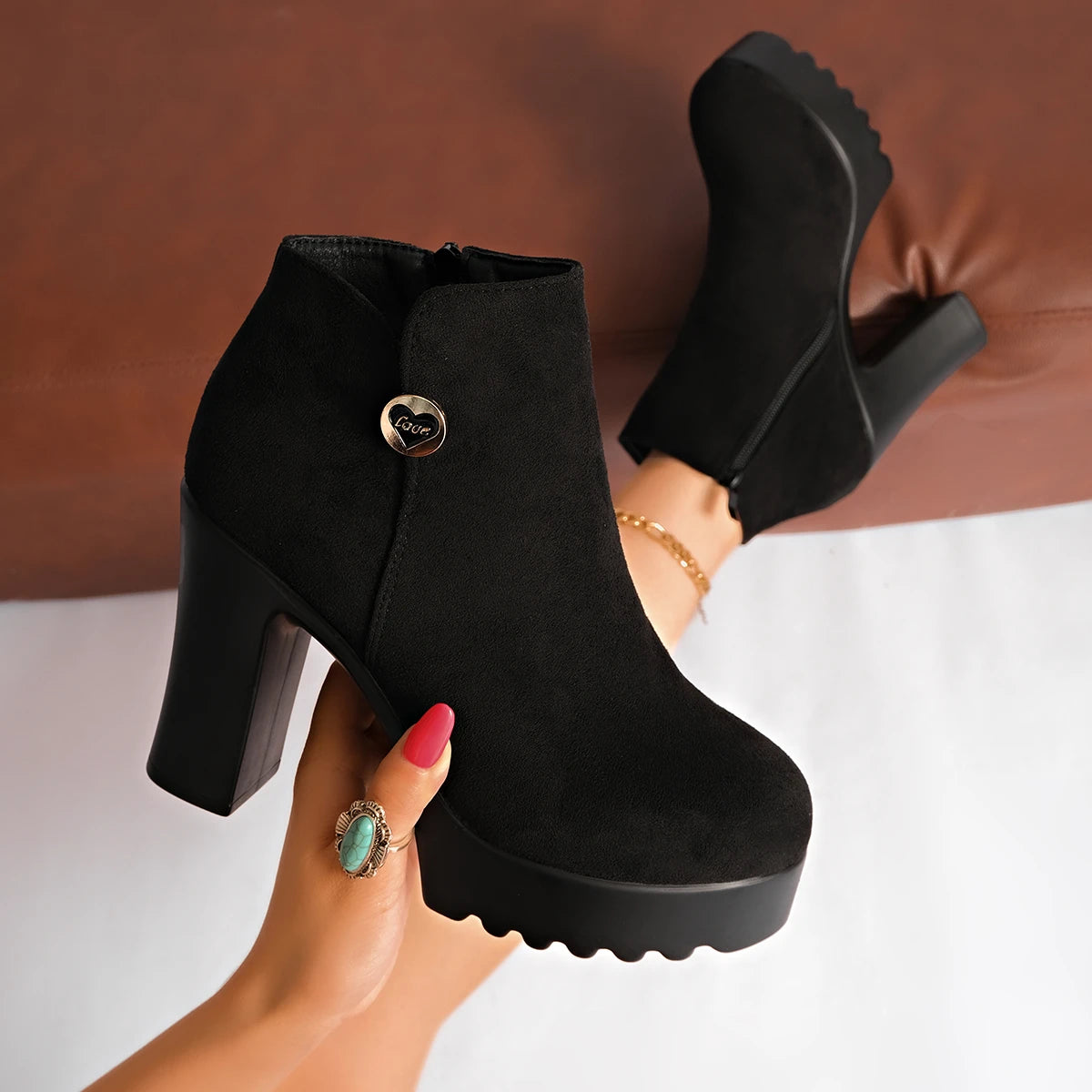 Fashionable New Round Toe Suede Comfortable High Heels Anti Slip Short Boots Sexy Elegant Winter Casual Riding Boots for Women