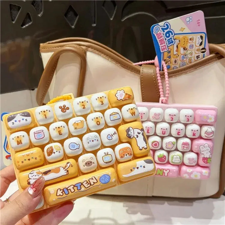In Stock /26Grid Keycap /;Clicker Anti Stress Fidget Keyboard Keychain Decompression Button Cartoon Party Favor Gift 26구 키캡 키링