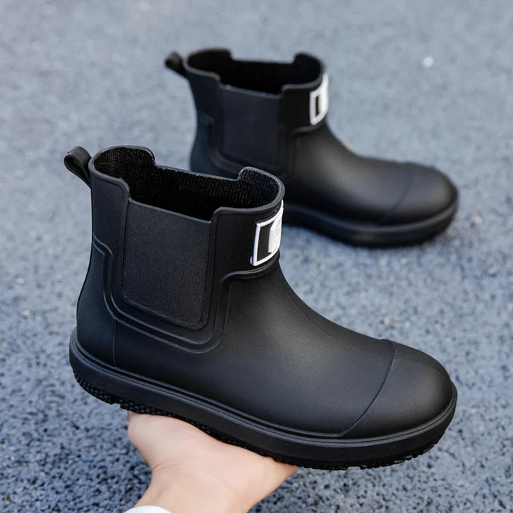 Men's Short-Tube Non-Slip Rain Boots, Fashionable Low-Top Water Shoes, Pvc One-Piece Molded Rain Boots, Waterproof Shoes for Farm Work