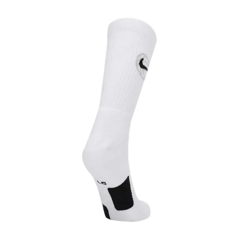 Nike EVERYDAY CREW: Stylish, comfortable, slip-resistant, and durable unisex soft basketball socks (3-pack)  DA2123-100