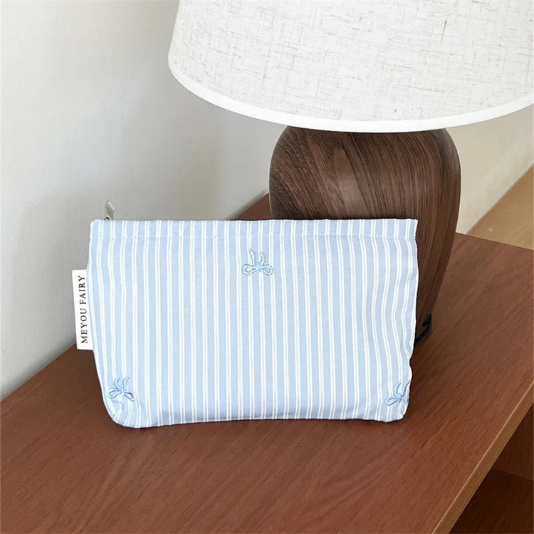 New Blue Color Mommy Bag Bowknot Embroidery Makeup Bag Zipper Baby Diaper Bag Nappy Pouch Travel Toiletry Storage Bags