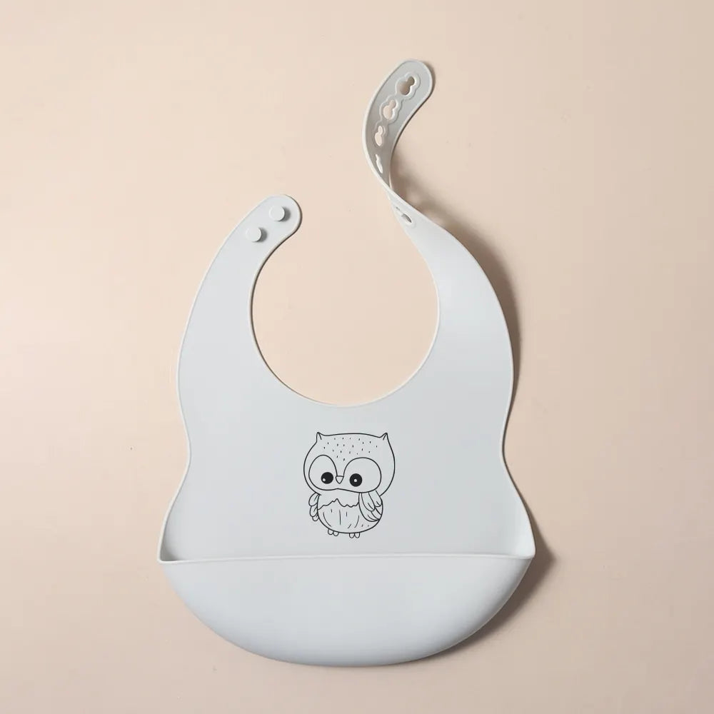 Custom Silicone Baby Bib with Name & Cartoon Print Pattern Food-Grade Solid Feeding Bib DZ13