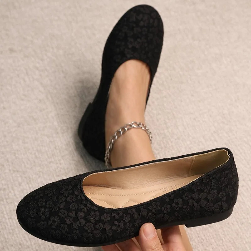 Fashion Solid Round Toe Flower Embroidery Women's Flats and Loafers 2026 New Simple Soft Sole Comfort Women Shoes Лоферы Женские
