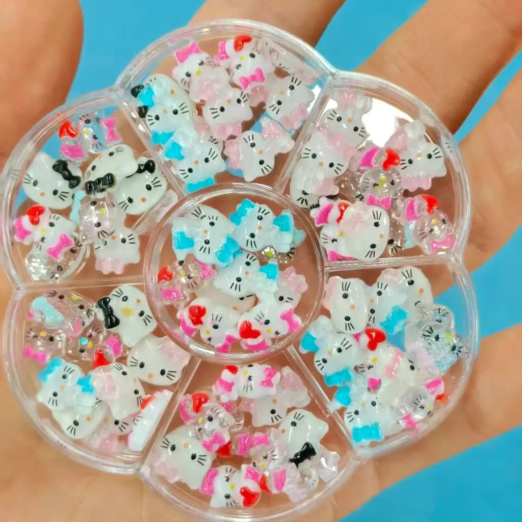 50Pcs Leopard Sanrio 3D Resin Nail Charms Mixed Kuromi My Melody Kitty Nail Parts DIY Manicure Decor Accessories