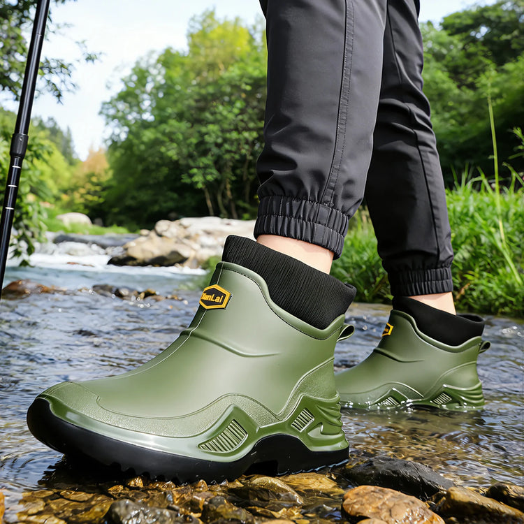 New Waterproof Men's Rain Shoes Winter Warm Plush Men Rain Boots Outdoor Non-slip Couple Rain Shoes Fashion Men's Work Boots