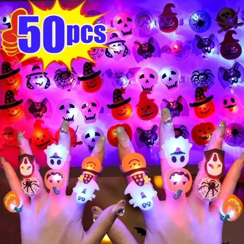 Halloween Luminous Rings Women Men Creative Cute Random Color Ring Pumpkin Ghost Spider Flash Finger Rings Fashion Accessories
