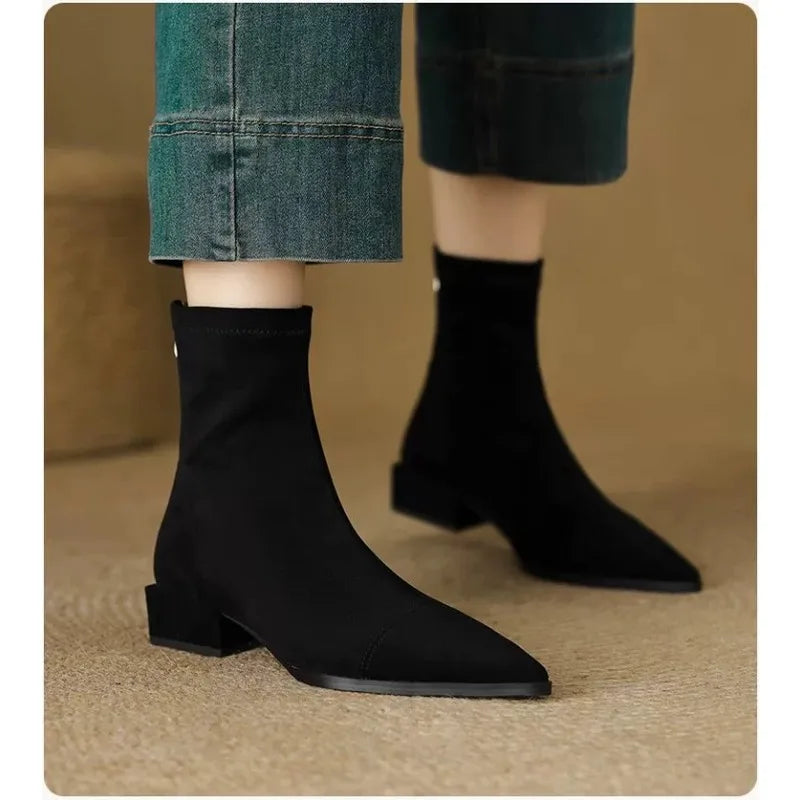 Plus-Size Women's Boots 2025 Winter Fashion Pointed-Toe Design Short Boots with Zippers on the Back, Slim Low-Heeled Nude Boots
