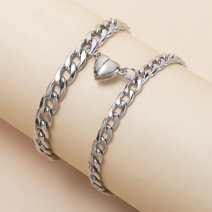 2Pcs/set Magnet Couple Bracelets Heart Attraction Bracelet Stainless Steel Charm Simple Cuban Chains Key Lock Jewelry Gifts