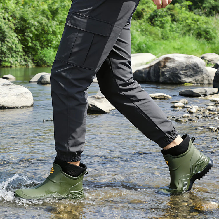 New Waterproof Men's Rain Shoes Winter Warm Plush Men Rain Boots Outdoor Non-slip Couple Rain Shoes Fashion Men's Work Boots