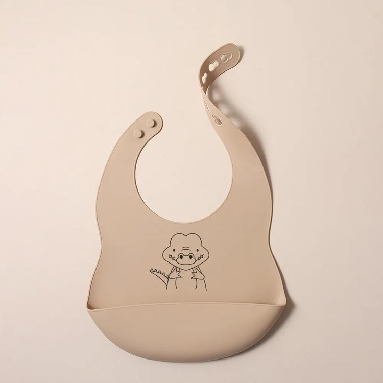 Custom Silicone Baby Bib with Name & Cartoon Print Pattern Food-Grade Solid Feeding Bib DZ13