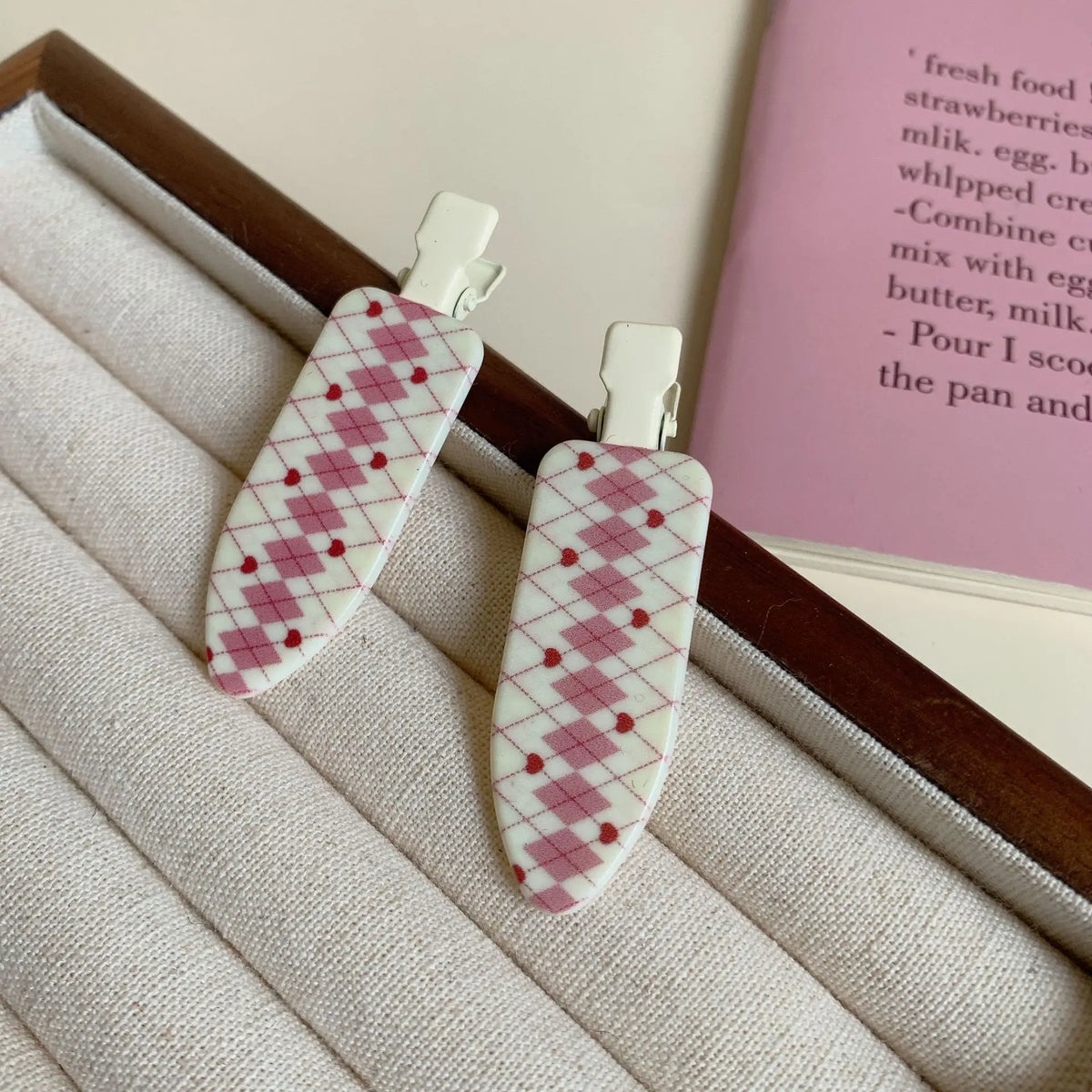 2pcs Simple Sakura Pink Seamless Hair Clip Women Acetate Sheet No Bend Bangs Clip Duckbill Clip Hairpins Hair Styling Tool