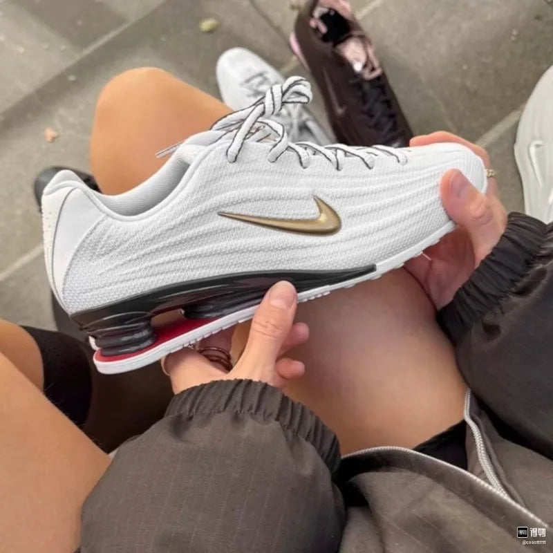 Nike SHOX Z Fashionable Lightweight shock-absorbing Comfortable breathable low-top casual life shoes women Platinum HQ7540-100