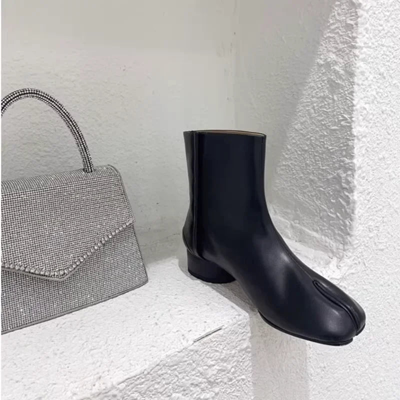 Luxury Brand Designer Tabi Split toe Ankle Boots Women Genuine Leather Chunky Round Heel Short Boots 2024 Autumn Winter Shoes