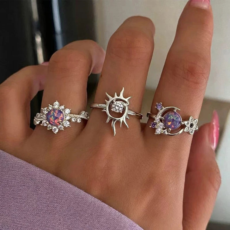 4Pc Sunflower Moon Ring Set for Women Exquisite Sweet Bow Star Heart Finger Rings Trend Vintage Stackable Versatile Jewelry Gift