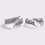 2PCS Fashionable And Simple Angel And Devil Wing Rings, Retro Personalized Open Mouth Men's And Women's Rings Available For Whol