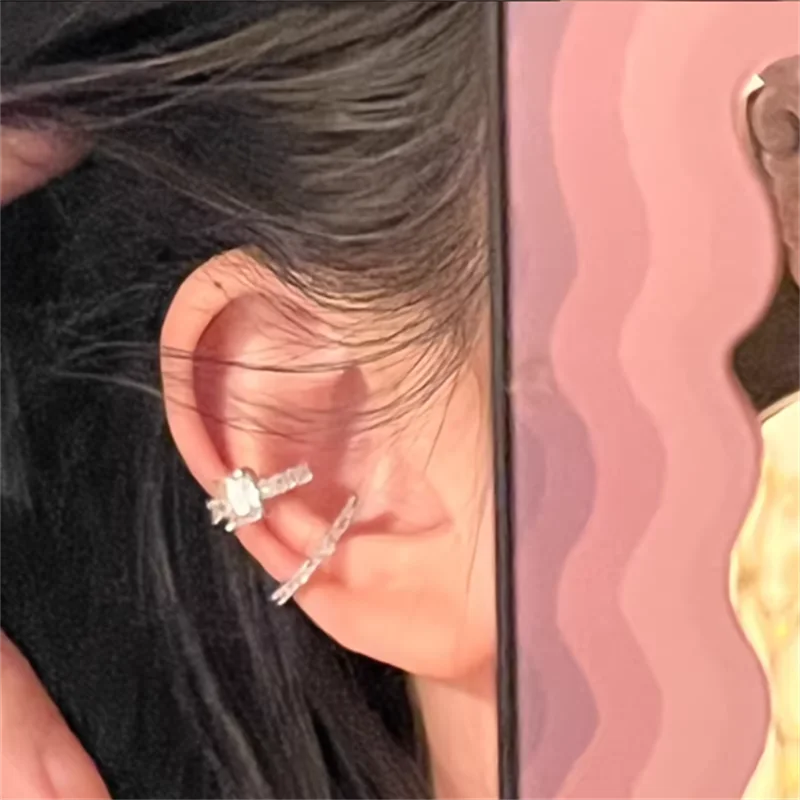 New Ear Cuff No Piercings Crystal Earring Cute Zircon Fake Cartilage Clip Earrings for Women Fashion Without Hole Jewelry Gift