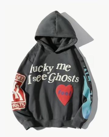 Black drop shoulder hoodie with heart graphic